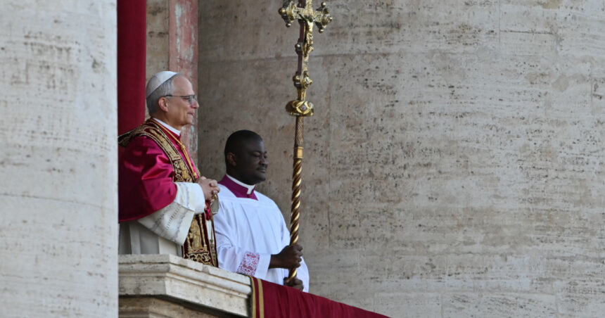 Lideri globali își exprimă felicitările pentru noul papă, Leon al XIV-lea. Ce urări au sosit din partea lui Putin și Zelenski? 1 lideri din intreaga lume il felicita pe noul suveran pontif papa leon al xiv lea ce mesaje au transmis putin si zelenski 681d0cbd602bf