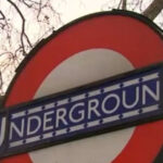 Metroul londonez a intrat în impas din cauza unei întreruperi de energie: „Totul s-a oprit” 3 liniile de metrou din londra au fost suspendate din cauza unei pene de curent totul s a oprit 68223642d93f2