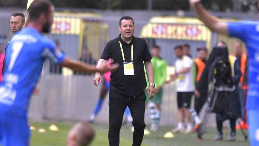 „Bătălia pentru Superligă: Poli Iași vs. Metaloglobus, începând cu ora 15:00. Confruntarea antrenorilor dinamoviști!” 1 live text poli iasi metaloglobus barajul pentru superliga de la ora 1500 duelul dinamovistilor de pe bancile tehnice 6832bd507e540