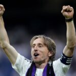 Luka Modric, alături de un internațional român?! Oportunitate surprinzătoare pentru starul croat 3 luka modric coleg de echipa cu un international roman oferta nesperata pentru mijlocasul croat 6832d9ab4c50e