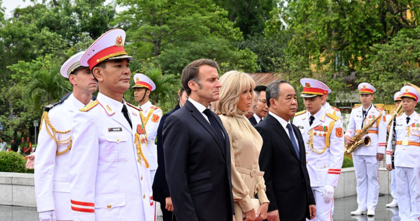 Macron își lansează misiunea în Asia de Sud-Est: Strategiile prin care liderul francez își dorește consolidarea influenței Franței în zonă 1 macron si a inceput turneul in asia de sud est cum incearca liderul de la paris sa impuna puterea frantei in regiune 68343033350c7