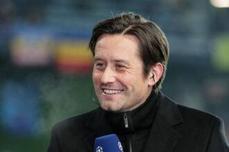 marele tomas rosicky a fost internat de urgenta la spital fostul mare fotbalist a fost cel care l a adus pe ermal krasniqi la sparta praga 683489e60ca2c