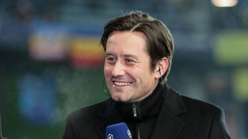 Tomas Rosicky, legenda fotbalului, a fost spitalizat de urgență! Fostul star a fost cel care l-a adus pe Ermal Krasniqi la Sparta Praga. 1 marele tomas rosicky a fost internat de urgenta la spital fostul mare fotbalist a fost cel care l a adus pe ermal krasniqi la sparta praga 683489e60ca2c