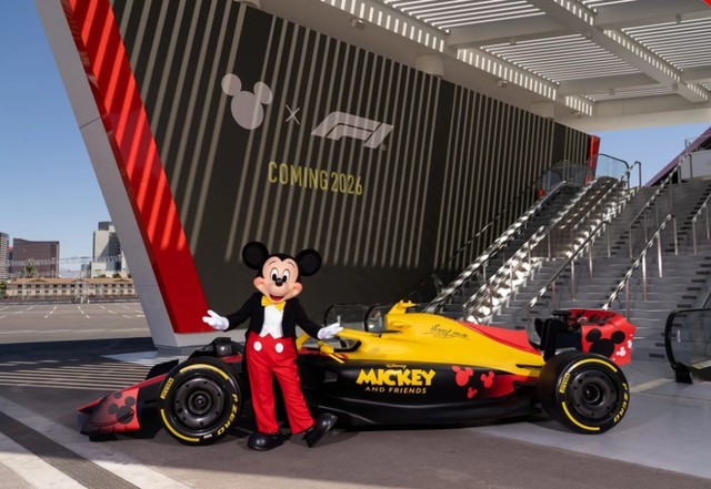 Mickey Mouse pătrunde în universul Formula 1! 1 mickey mouse intra in lumea f1 682c846b0ccef