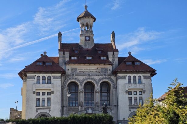 minac organizeaza simpozionul tripla aniversare proclamarea independentei romaniei sfarsitul celui de al doilea razboi mondial si ziua europei unite 681c071e4f5b6