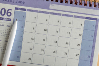 minivacanta de rusalii 2025 trei zile libere pentru angajatii din romania in luna iunie 6822ded04e712