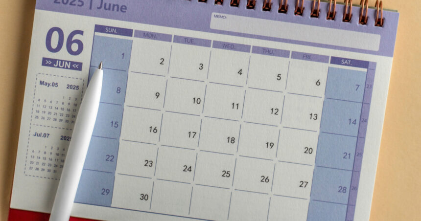 Sărbătoare prelungită de Rusalii 2025: Trei zile de relaxare pentru muncitorii din România în luna iunie! 1 minivacanta de rusalii 2025 trei zile libere pentru angajatii din romania in luna iunie 6822ded04e712