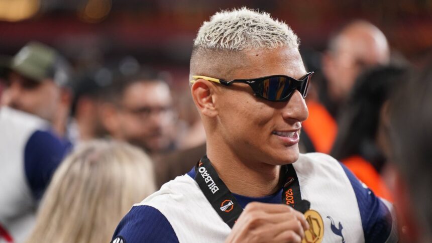 Un moment de necrezut după duelul Tottenham – United în finala Europa League: „Îngrozitor!“ 1 moment de uluiala in direct dupa tottenham united finala europa league socant 682f360e237ed