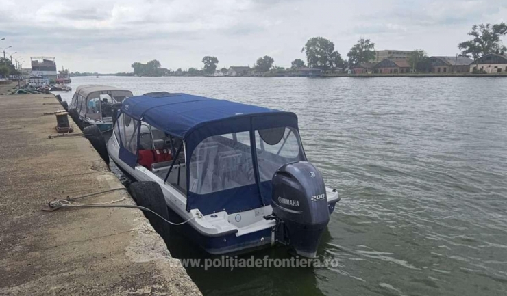 Motor de barcă, capturat de autoritățile britanice în apele maritime! 1 motor de barca cautat in marea britanie depistat de politistii garzii de coasta 68346dcf3ae2b