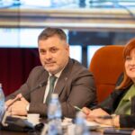 Negoi (USR) denunță amenințările venite din partea susținătorilor lui Simion: „Cine nu împărtășește aceleași idei este considerat inamic și merită să fie pedepsit!” 2 negoi usr condamna mesajele de amenintare ale sustinatorilor lui simion cine nu gandeste ca ei sunt dusmani si trebuie sa mearga la canal 6822032c0231b