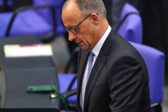 news alert friedrich merz este noul cancelar al gemaniei dupa ce a obtinut majoritatea necesara la al doilea vot in bundestag 681a2411d491c