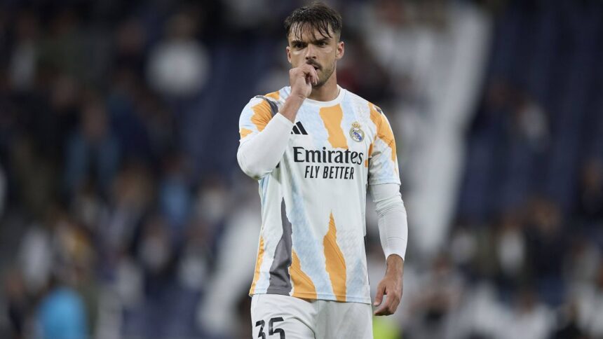 ATENȚIE! Starul lui Real Madrid, cercetat de autorități pentru infracțiuni legate de pornografie infantilă! 1 news alert titularul lui real madrid pus sub acuzare de procurori pentru pornografie cu minori 68259b86f23fe