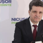 Nicușor Dan își va face auzită vocea în fața Elenei Lasconi: „În sistem domnește disperarea, iar aceste mizerii nu fac decât să iasă la iveală” 3 nicusor dan a anuntat ca va depune plangere impotriva elenei lasconi este disperare in sistem de aceea apar aceste mizerii 68144aa04e03e