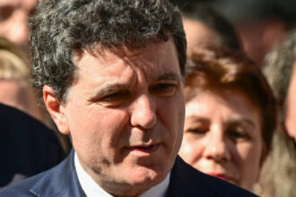 nicusor dan anunta ca miercuri se intalneste cu reprezentantii ambasadei sua 682cb7e385237