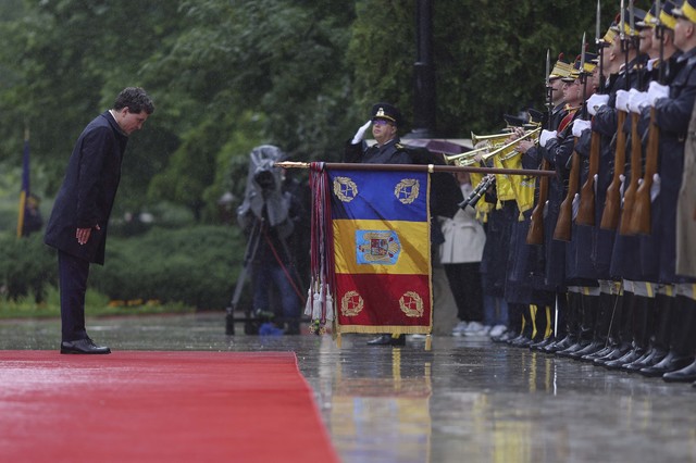 Nicușor Dan, cu privire la dialogul cu Trump: Nu dezvălui detalii, dar nici nu neg. Există discuții planificate și se comunică, altele rămân neformalizate și în tăcere. Ce opinie are despre o posibilă călătorie în Statele Unite? 1 nicusor dan despre discutia cu trump nu confirm dar nici nu infirm sunt convorbiri agreate dinainte si se comunica sunt altele care nu s au agreat si nu se comunica ce spune despre o vizita in s 6836cd6abc04c