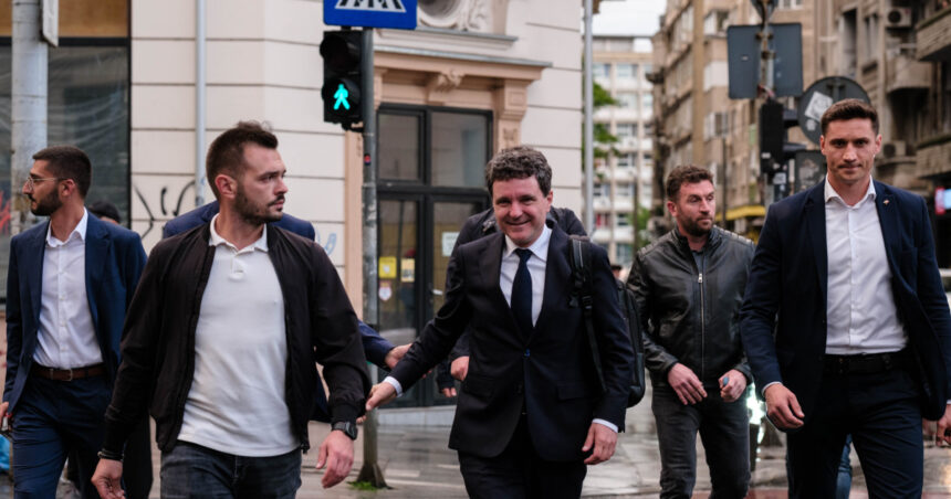 Nicușor Dan promite transparență: „În 15 zile de la învestire, voi publica declarația mea de avere!” 1 nicusor dan despre finantatorii din campania sa electorala o sa mi fac declaratia de avere in 15 zile de la preluarea mandatului 6836d434ae797