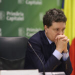 Nicușor Dan: Nu cred că se va renunța la cota redusă de 9% pentru produsele alimentare esențiale. Mă străduiesc să blocăm și o eventuală creștere a TVA-ului de la 19% la 21%. 3 nicusor dan despre tva cred ca nu se pune problema eliminarii cotei de 9 pentru alimentele de baza eu incerc sa nu se ia in calcul nici macar marirea tva de la 19 la 21 6830408f59896