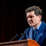 Nicușor Dan confirmă invitația adresată lui Trump în România: "L-am invitat, dar agenda sa este foarte ocupată." 3 nicusor dan intrebat daca l a invitat pe trump in romania da l am invitat dar bineinteles ca programul sau este extrem de incarcat 683965f1714e0