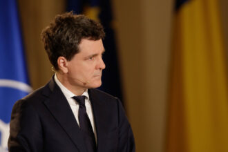 nicusor dan pleaca in polonia ca sa l sustina primarul varsoviei candidat la alegerile prezidentiale 6831829579b8c