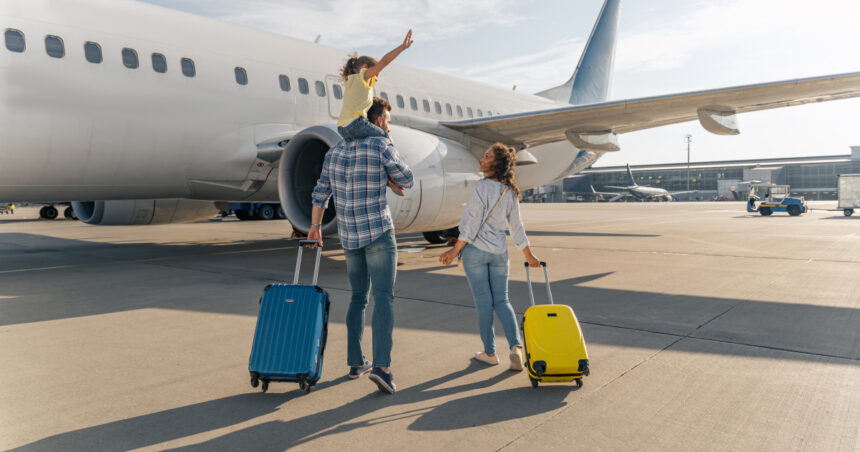 Creșterea cu 35% a vacanțelor cu asigurări de călătorie complexe în 2025: Ce ar trebui să conțină o poliță perfectă? 1 numarul vacantelor care includ asigurari de calatorie complexe a crescut cu 35 in 2025 ce cuprinde o polita ideala 68381292c0ff2