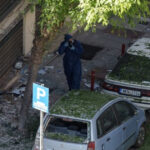 Tragedie în Grecia: O femeie își pierde viața în urma unei explozii la un bancomat, în timpul unei tentative de atentat 2 o femeie a murit in grecia dupa ce bomba pe care ar fi vrut s o amplaseze la un bancomat s a detonat 6815d3380504a