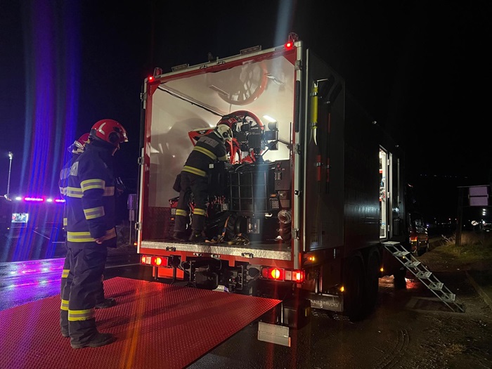 O trotinetă electrică a provocat o explozie devastatoare într-un apartament în timpul încărcării, transformând locuința într-un infern. 1 o trotineta electrica a explodat intr un apartament in timp ce se afla la incarcat focul a cuprins intreaga locuinta 682391af9c016