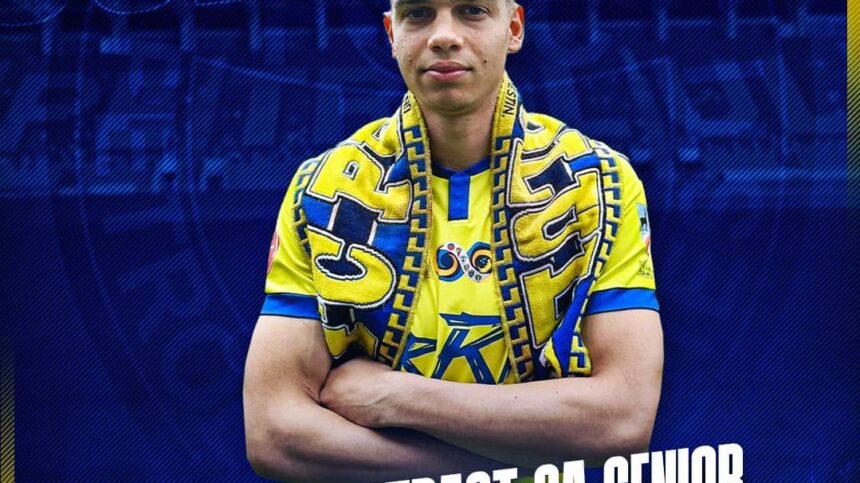 Petrolul Ploiești își întărește echipa cu un nou jucător: "Îți dorim mult succes!" 1 oficial petrolul ploiesti a bifat al doilea transfer al verii mult succes 6837294bed36c