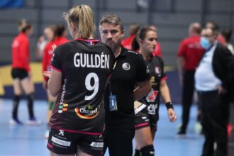 oficial rapid are un nou antrenor la handbal feminin 6821cb1e295ce