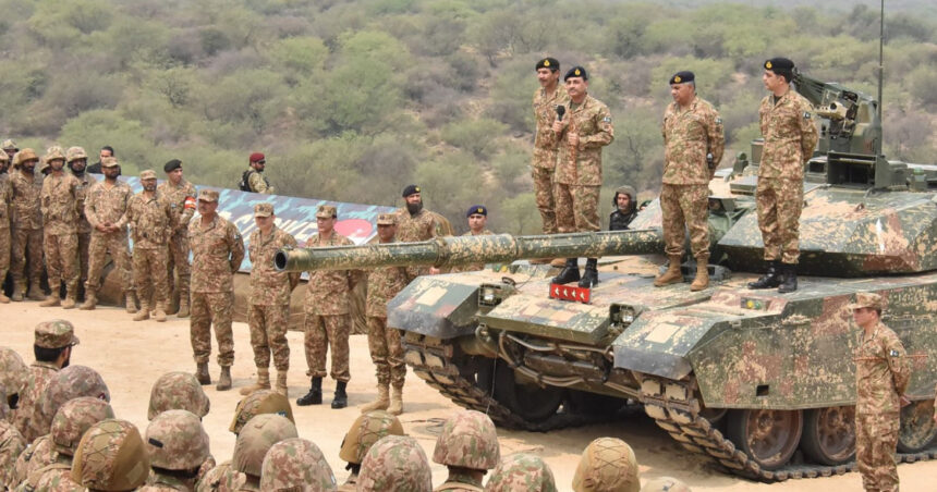 Pakistanul testează o nouă rachetă, în timp ce India își îmbunătățește apărarea. Tensiuni ridicate pe agenda ONU. 1 pakistanul a efectuat un al doilea tir de testare de racheta in timp ce india face exercitii de aparare ingrijorari la onu 68191f448e3a9