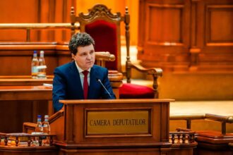 palatul cotroceni devine ring politic nicusor dan incepe rundele de consultari cu partidele pentru formarea viitorului guvern 6835aad63ccdf