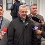 Primarul Chițac renunță la panourile anti-USR, Stelian Ion acuză: „Manipulări pentru interese personale, un abuz inacceptabil” 3 panourile anti usr ale primarului chitac indepartate stelian ion minciuni in interes politic personal un abuz incalificabil 682c769564ebb