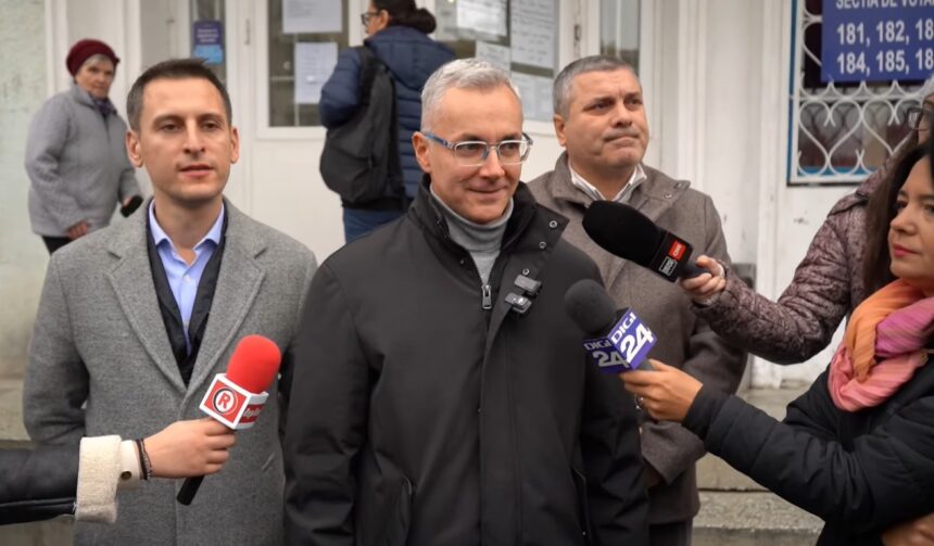 Primarul Chițac renunță la panourile anti-USR, Stelian Ion acuză: „Manipulări pentru interese personale, un abuz inacceptabil” 1 panourile anti usr ale primarului chitac indepartate stelian ion minciuni in interes politic personal un abuz incalificabil 682c769564ebb
