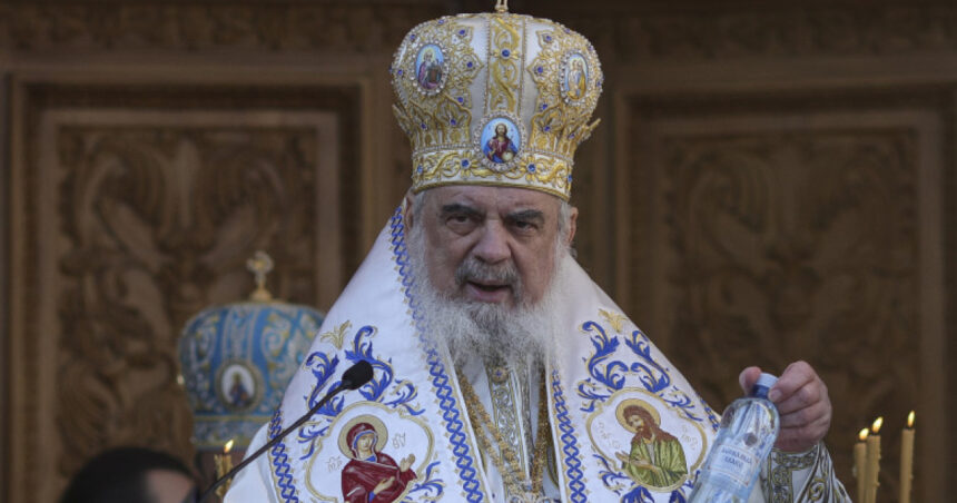 Patriarhul Daniel transmite un mesaj lui Papa Leon al XIV-lea: Credința noastră este că veți susține în continuare dialogul. 1 patriarhul daniel mesaj pentru papa leon al xiv lea suntem pe deplin convinsi ca veti continua sa promovati dialogul 681d21e8b0d19