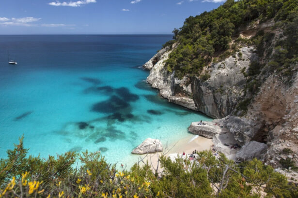 patru plaje din europa in topul celor mai frumoase din lume una dintre ele se afla intr o tara preferata de romani pentru vacante 682ea2426eb49