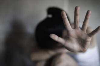 perchezitii diicot in constanta si ialomita retea de proxeneti destructurata zeci de tinere exploatate sexual in europa 682d95415baf0