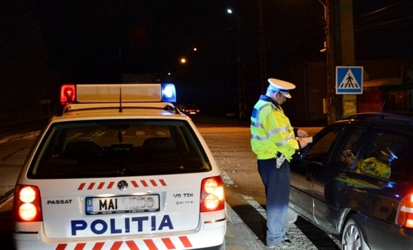 Poliția a confiscat peste 570 de permise de conducere în ultimele 24 de ore! 1 peste 570 de permise de conducere retinute de politisti in ultimele 24 de ore 6820da40bcc99