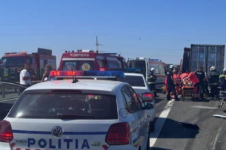 plan rosu de interventie dupa un accident grav cu 5 raniti in judetul dambovita un microbuz si un autoturism s au ciocnit 6815dd8e3e0e7