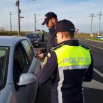 Poliția lovește rapid în Portul Constanța! Amenzi pe bandă rulantă, iar un șofer a rămas fără numerele de înmatriculare și documentul auto! 2 politia actiune fulger in portul constanta a plouat cu amenzi iar un sofer a ramas fara placutele auto si certificatul de inmatriculare 682d746e8fccc