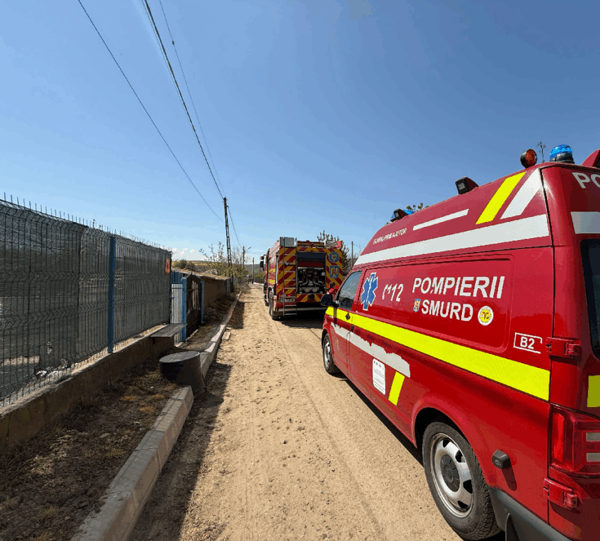 Pompierii în stare de alertă: Flăcările au cuprins Costineștiul! 1 pompierii sunt in alerta un incendiu a izbucnit in costinesti 6814f4ae33bba