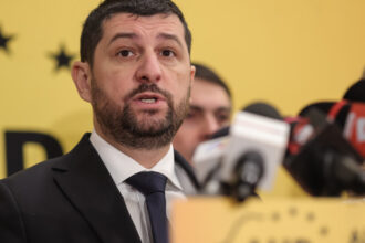 prim vicepresedintele aur marius lulea tara are nevoie de conducere nu de improvizatie ce mesaj trebuie sa inteleaga nicusor dan 682ac4432ccad