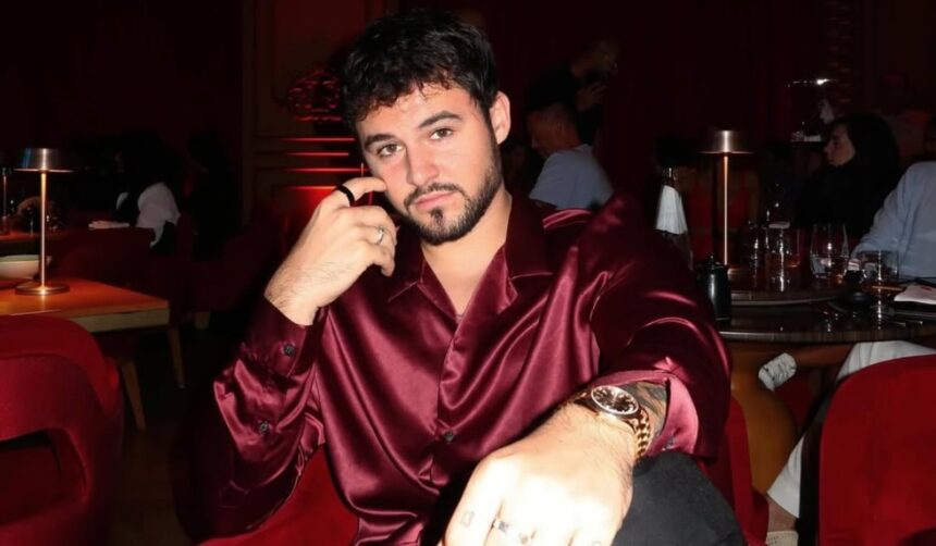 Mario Fresh își aduce noua iubită în fața familiei: întâlnirea cu Miruna! 1 prima imagine cu mario fresh si noua iubita artistul a prezentat o pe miruna parintilor 683583f358565