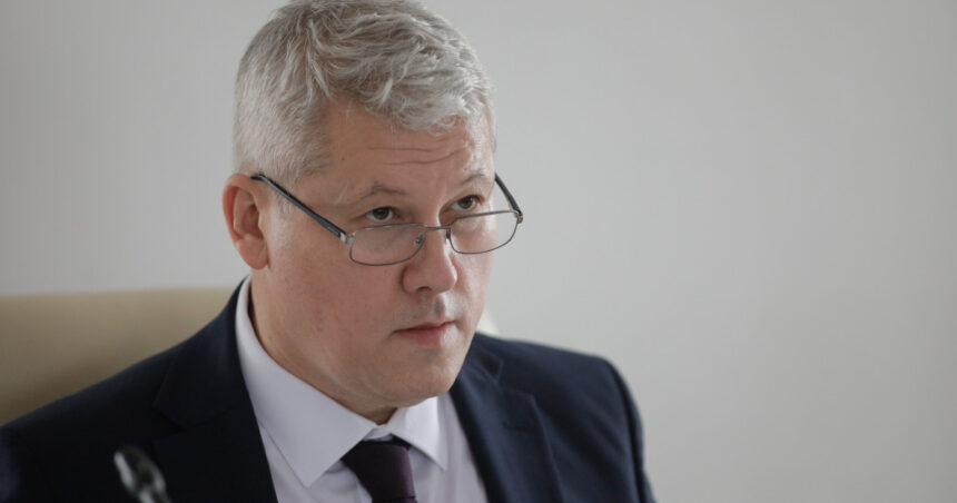Astăzi, Guvernul interimar Predoiu se reunește pentru prima dată. Care sunt deciziile planificate? 1 prima sedinta a guvernului interimar predoiu are loc astazi ce hotarari sunt prevazute pe ordinea de zi 681c6e42e0d3a