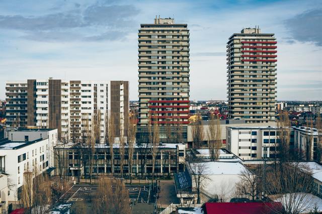 Primăria Capitalei ar putea acoperi costurile de locuință pentru familiile mutațe din clădirile ce necesită consolidare. 1 primaria bucurestiului ar putea suporta chiria familiilor evacuate din imobile care urmeaza sa fie consolidate 6839971ccd4d9