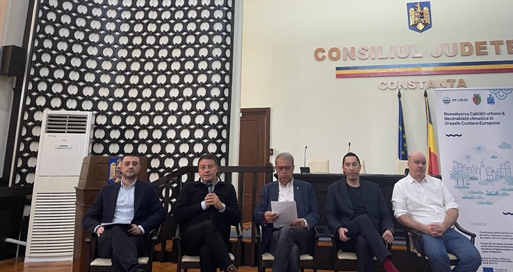 Acord istoric între primarul Chițac și Mitroi (CJ Constanța): Investiții de un miliard de euro, incluzând trenul metropolitan! 1 primarul chitac si mitroi cj constanta au batut palma proiecte de un miliard de euro care includ si trenul metropolitan 68383b4408db7