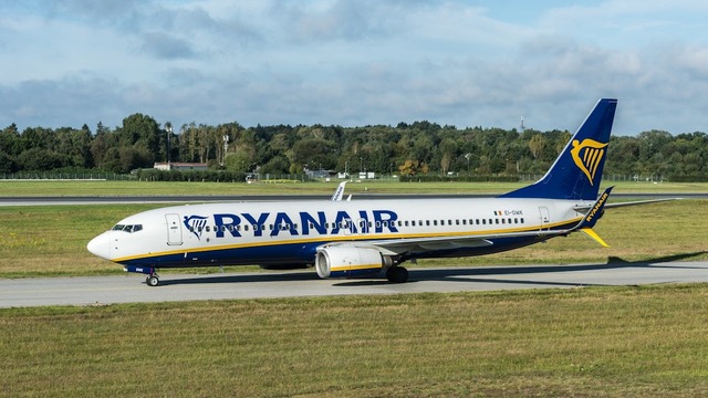 Ryanair înregistrează o scădere a câștigurilor 1 profitul ryanair a scazut 682ad46cdbb43