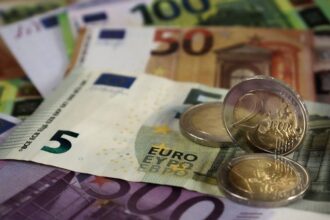 randamentele obligatiunilor guvernamentale din zona euro au crescut usor 682adb04de283