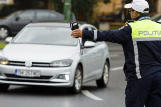 reducerea perioadei de suspendare a dreptului de a conduce conditionata si de achitarea amenzii lege promulgata 682e256dd3be8