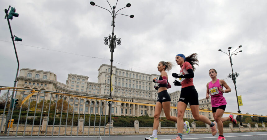 Drumuri blocate în București: Peste 10.000 de pasionați ai alergării se întrec la semimaraton! 1 restrictii de trafic pentru semimaratonul bucuresti peste 10 000 de alergatori participa la competitie 681f0186bc586