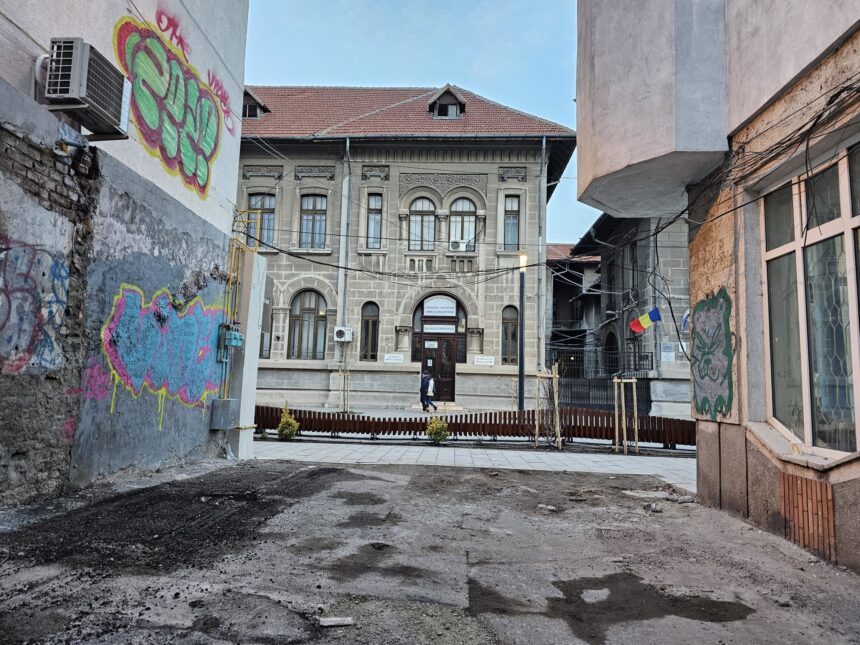 Transformarea urbană a centrului Constanței: un teren din zona Cuza Vodă – Ștefan cel Mare se transformă într-o nouă parcare 1 revitalizare urbana in centrul constantei un teren din zona cuza voda stefan cel mare va deveni parcare 681be81a7e8e6