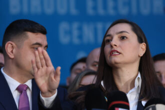 revolta din pot anamaria gavrila acuzata de deputatii demisionari de sete de putere si pozitionari extremiste 682df079d78f8